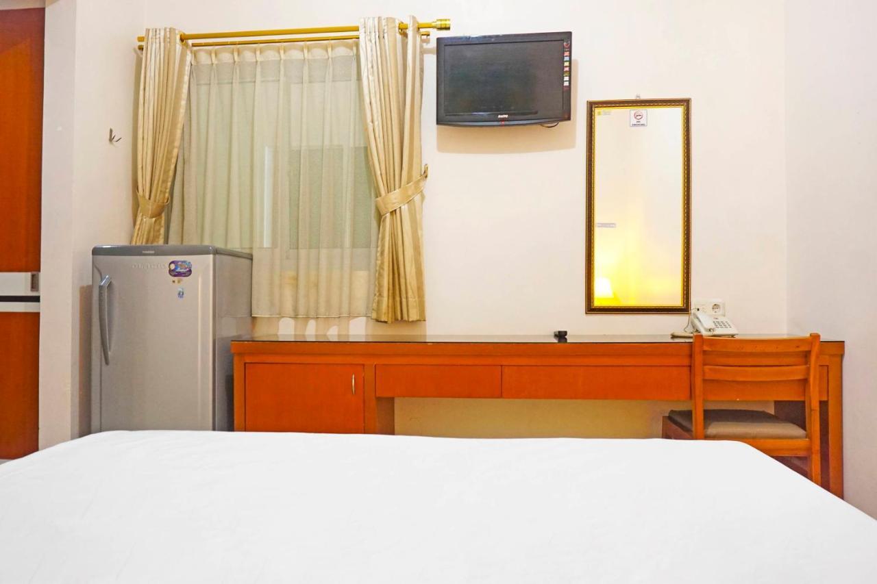 ホテルCollection O 91380 Golden Mansion ジャカルタ エクステリア 写真